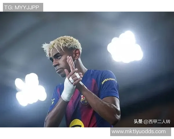 拉什福德重返球队训练场备战切尔西状态回暖信心满满