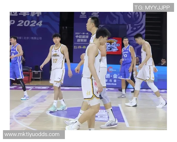 探长透露某知名网络平台或将首次直播CBA联赛达成历史性合作协议